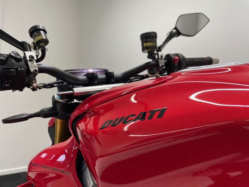 Load image into Gallery viewer, 2026 Ducati Street Fighter V4S