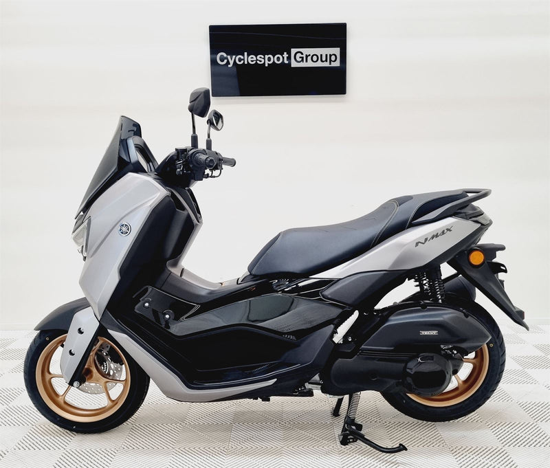 Load image into Gallery viewer, 2026 Yamaha N MAX