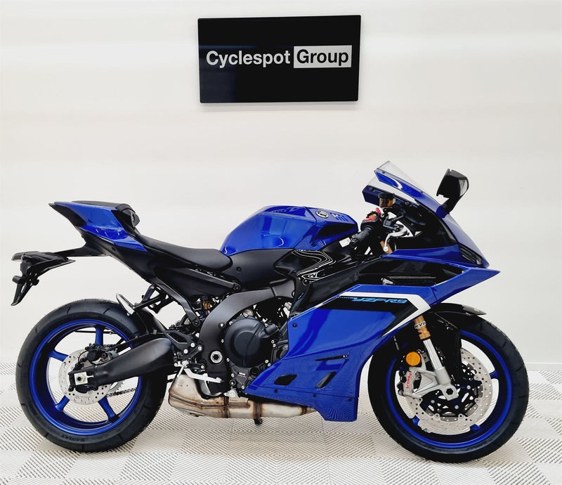 Load image into Gallery viewer, 2026 Yamaha R 9
