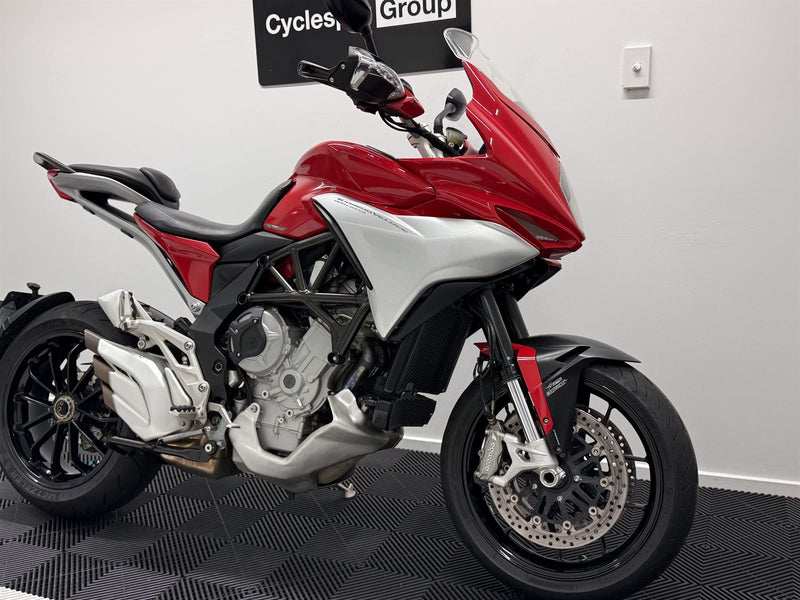Load image into Gallery viewer, 2016 MV Agusta Turismo Veloce LUSSO 800