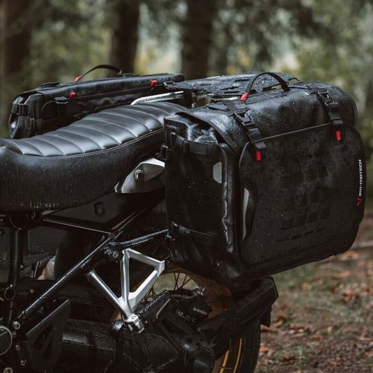 SYS BAG SW MOTECH WATERPROOF WITH ADAPTER PLATE 27L-40L RIGHT FOR PRO OR EVO SIDE CARRIER
