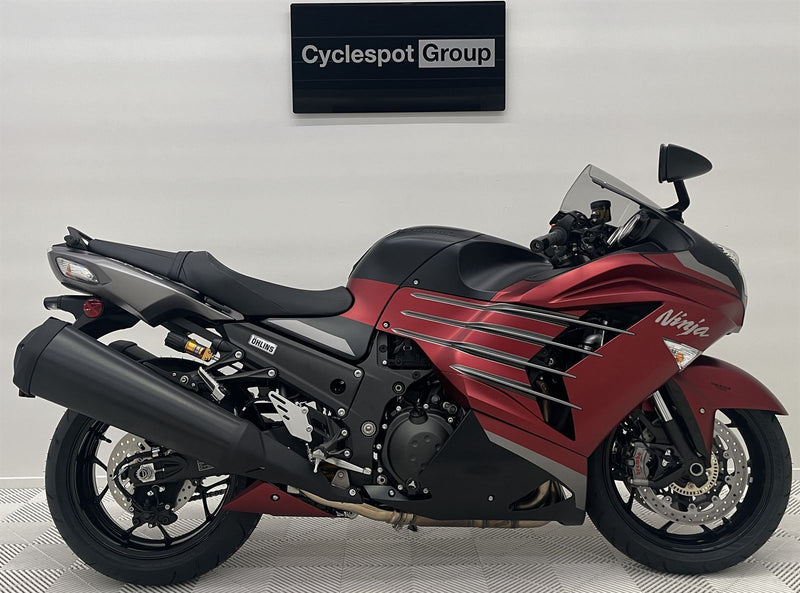 Load image into Gallery viewer, 2025 Kawasaki Ninja ZX-14 SE

