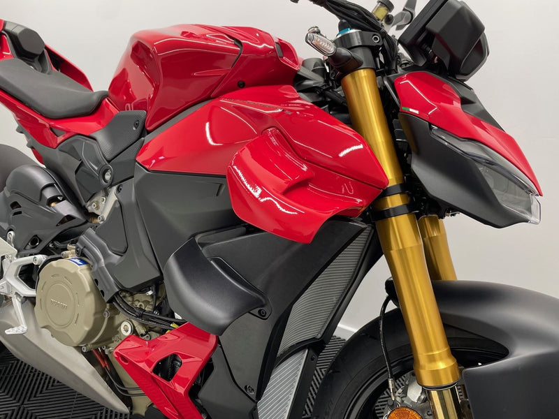 Load image into Gallery viewer, 2026 Ducati Street Fighter V4S
