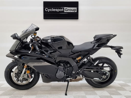 2026 Yamaha R 9