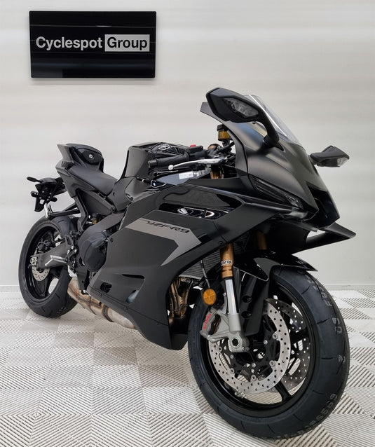 2026 Yamaha R 9