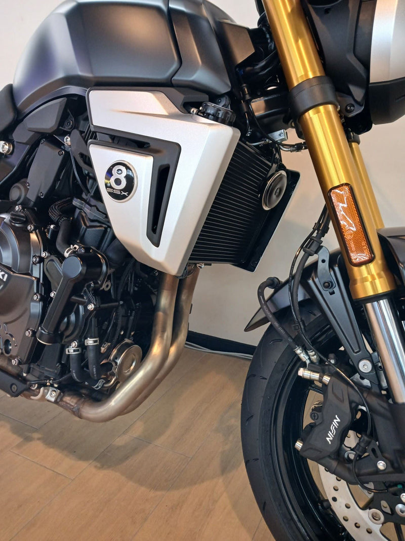 Load image into Gallery viewer, 2025 Suzuki GSX-8T
