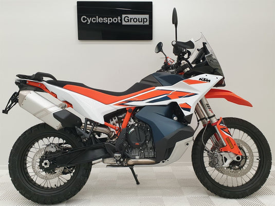 2024 KTM Adventure 890 R + TECH PACK