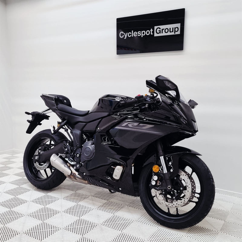 Load image into Gallery viewer, 2026 Yamaha R7 LAMS
