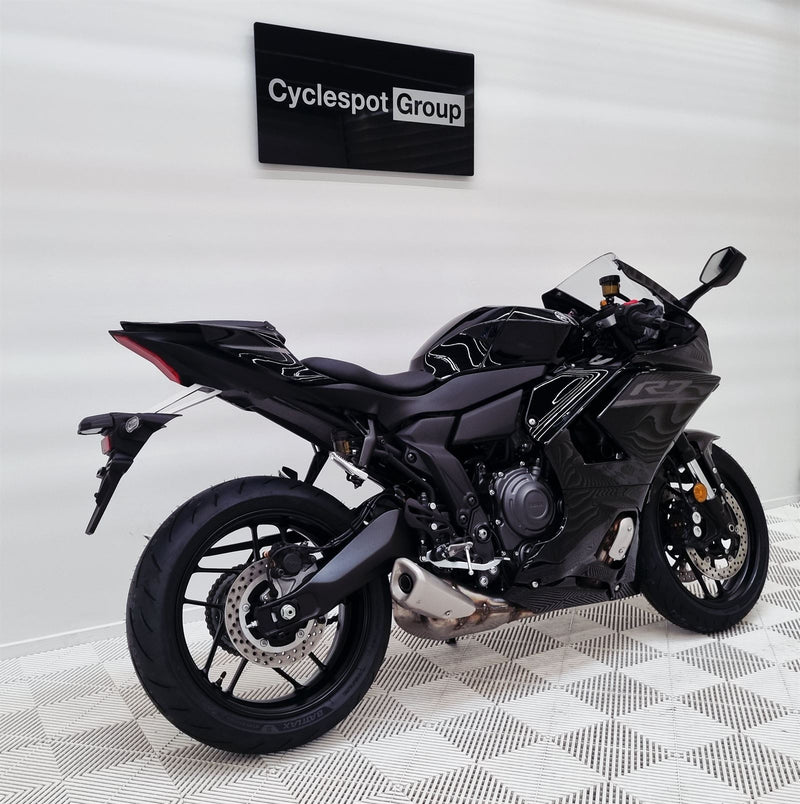 Load image into Gallery viewer, 2026 Yamaha R7 LAMS

