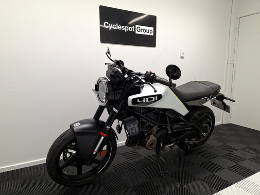 2025 Husqvarna Vitpilen 401