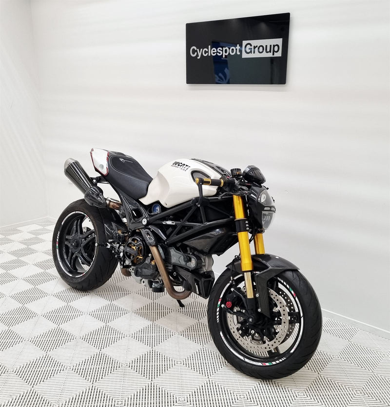 Load image into Gallery viewer, 2009 Ducati Monster OVER $20,000 IN EXTRAS
