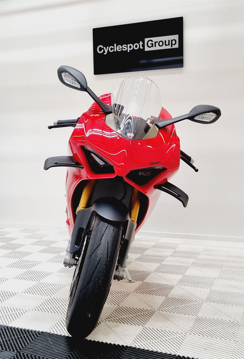 Load image into Gallery viewer, 2023 Ducati Panigale V4s Registered 2025
