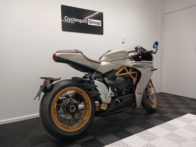 Load image into Gallery viewer, 2023 MV Agusta Superveloce Superveloce S
