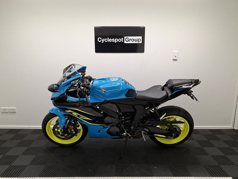 Load image into Gallery viewer, 2026 Yamaha R 7
