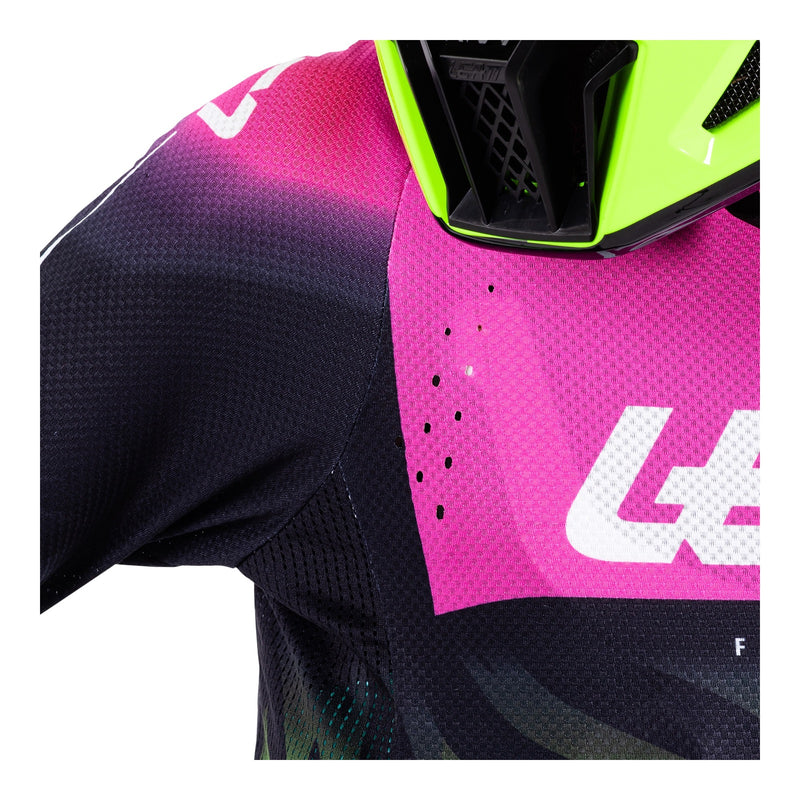 Load image into Gallery viewer, Leatt 2026 4.5 Junior Jersey - Tiger Pink
