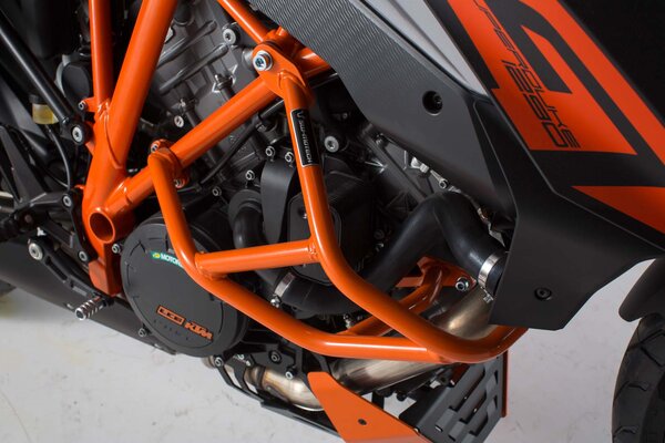 Load image into Gallery viewer, CRASH BARS SW MOTECH KTM 1290 SUPERDUKE 13-19 1290 SUPERDUKE GT 16-ON 1290 SUPERDUKE R 13-19
