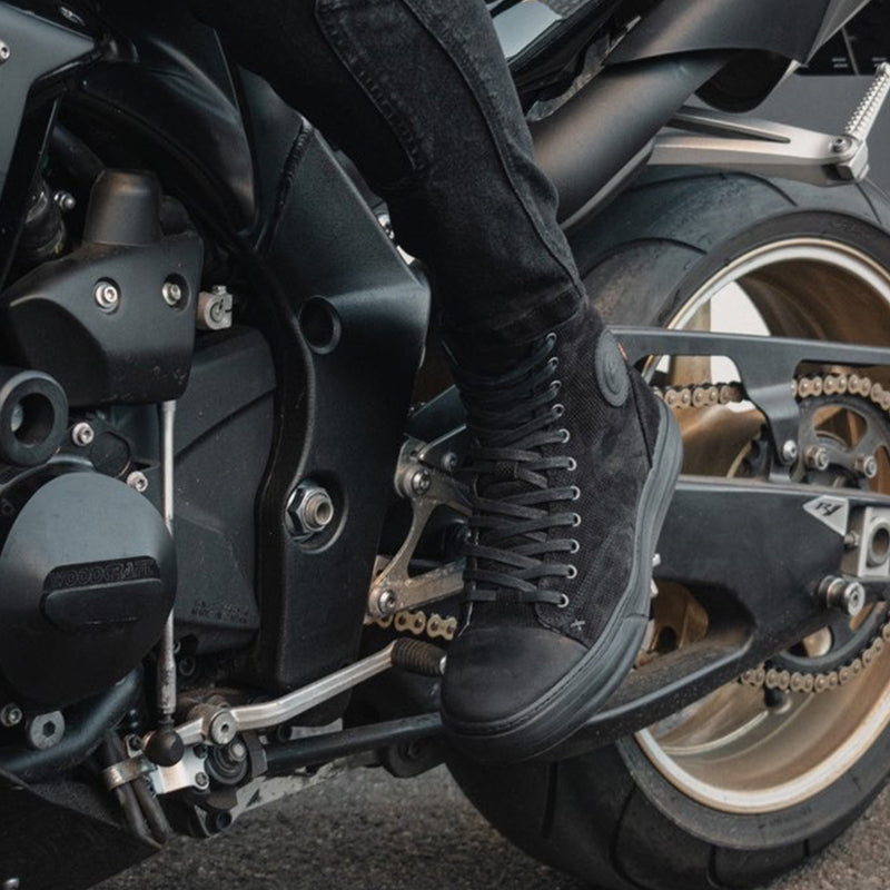 Load image into Gallery viewer, Lennox 3 Motorcycle Shoes
