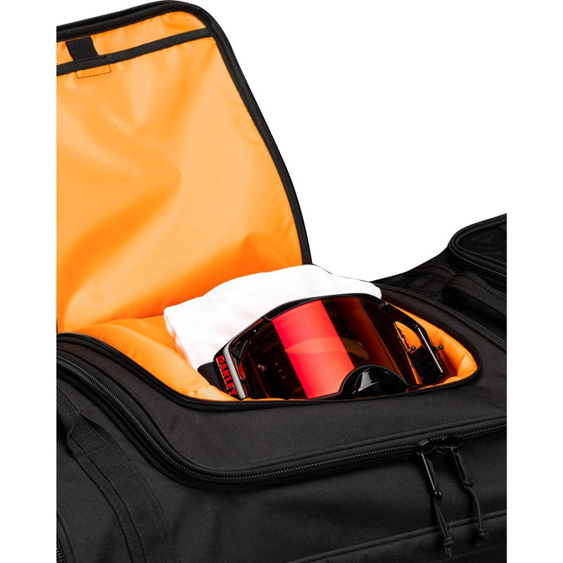 Load image into Gallery viewer, Albek Meridian Gear Bag
