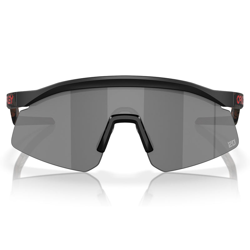 Load image into Gallery viewer, 0OO922992291737 Oakley Hydra Fabio Quartararo Sig Sunglasses Matte Black Frame PRIZM Black Lens
