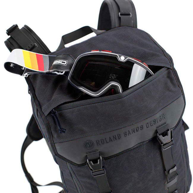 Load image into Gallery viewer, ROAM 34 Backpack (5)
